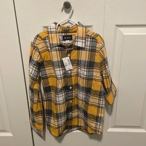 NWT size M (7/8) plaid button up